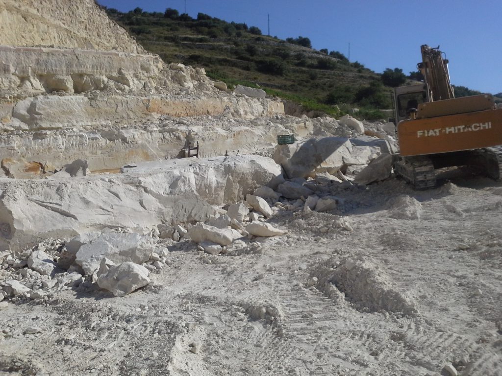 cava-di-pietra-di-comiso